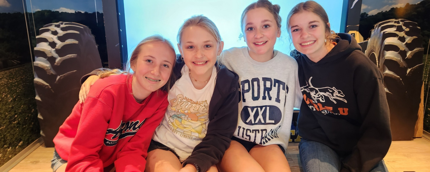 Tomahawk Middle School Students